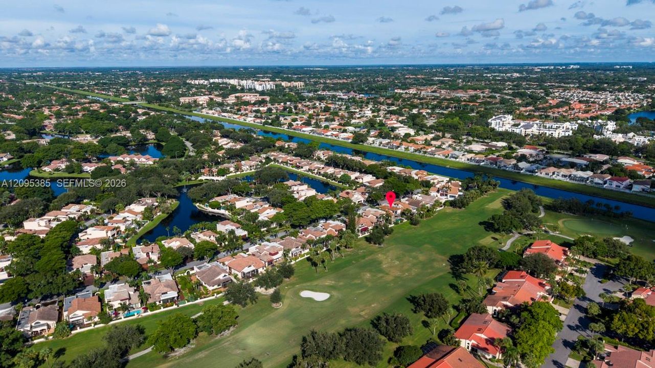 На продажу: $1,050,000 (4 спален, 3 ванн, 2743 Квадратных фут)