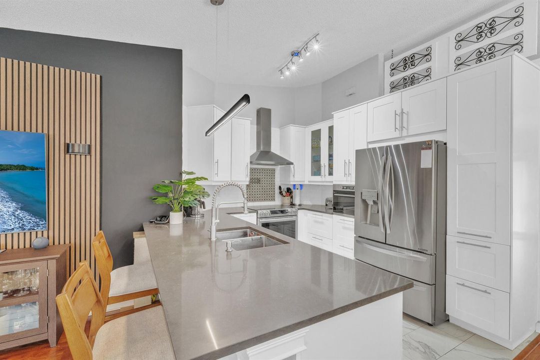 6 Kitchen (3)
