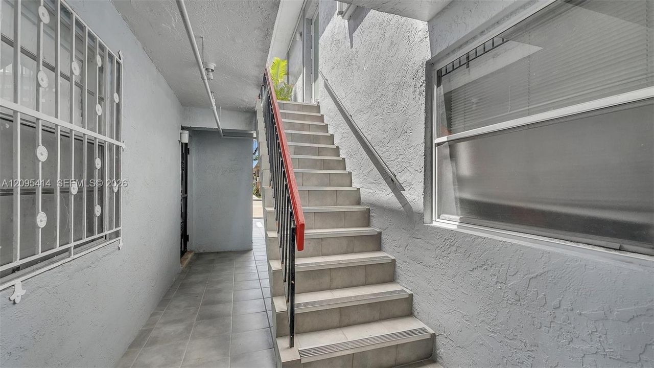 En Venta: $245,000 (2 camas, 1 baños, 611 Pies cuadrados)
