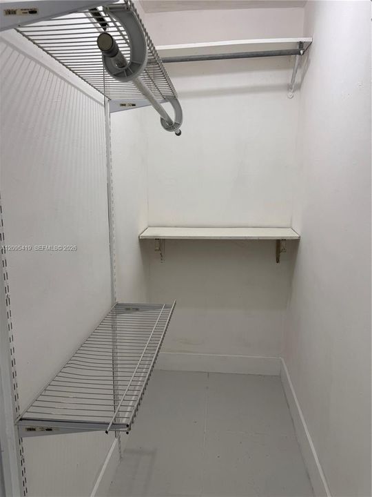 В аренду: $1,825 (2 спален, 1 ванн, 2622 Квадратных фут)