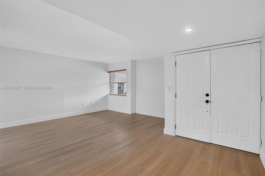 En Renta: $5,650 (3 camas, 2 baños, 1920 Pies cuadrados)
