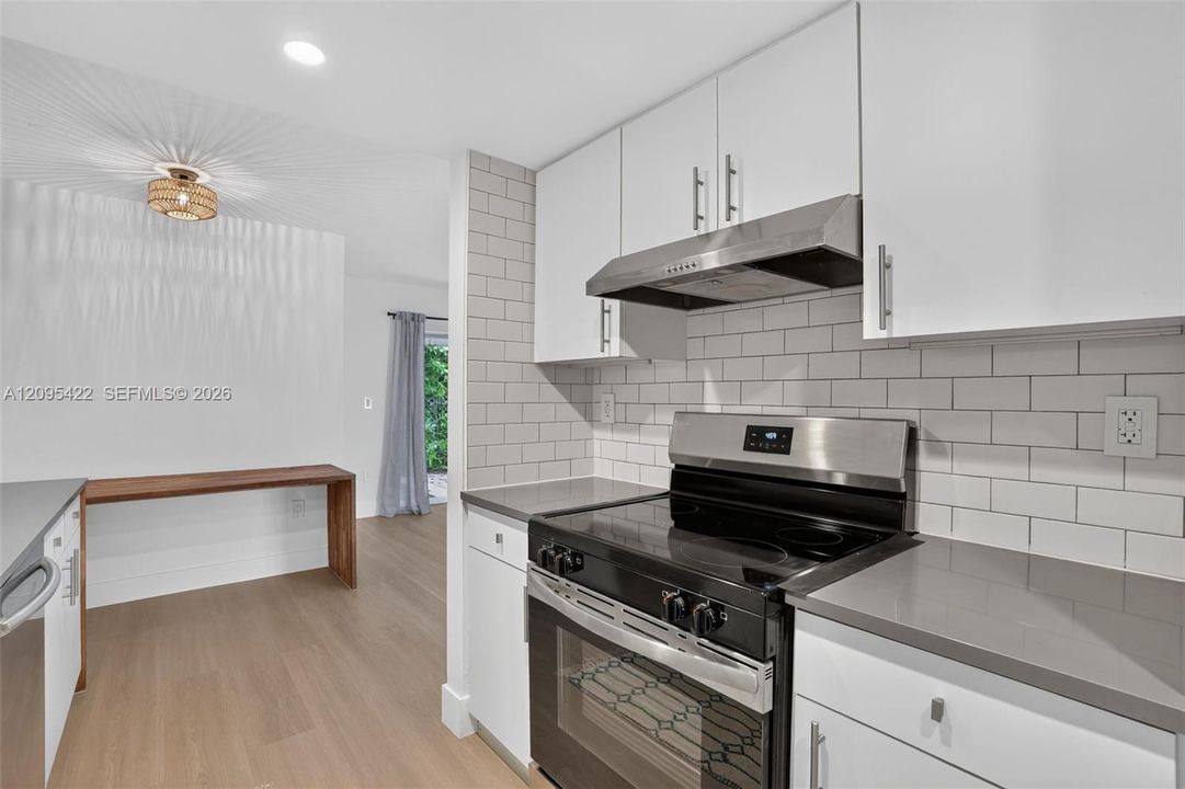 En Renta: $5,650 (3 camas, 2 baños, 1920 Pies cuadrados)