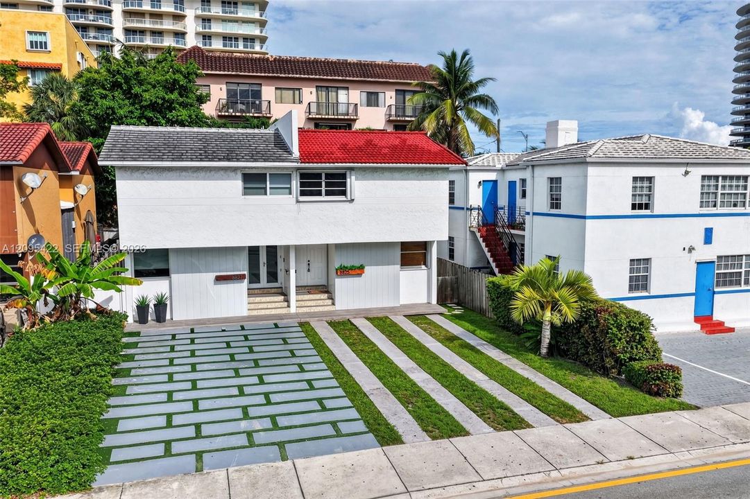 En Renta: $5,650 (3 camas, 2 baños, 1920 Pies cuadrados)