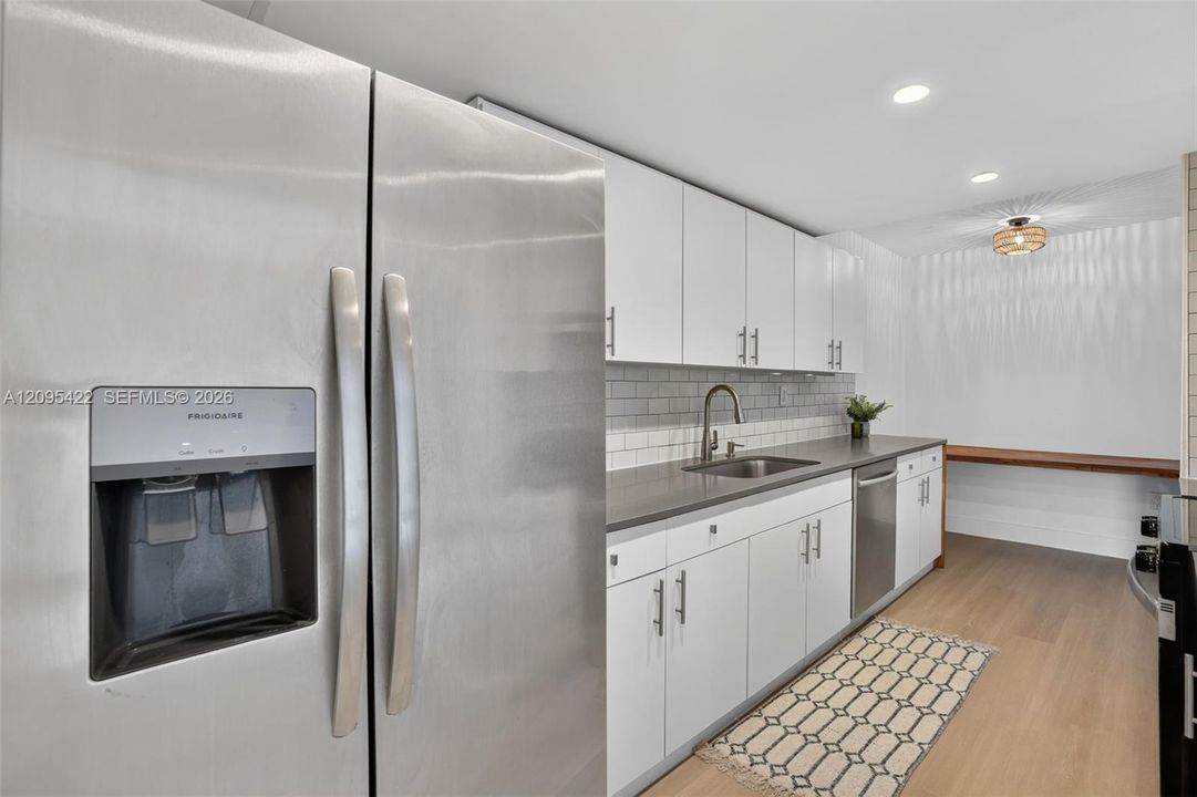 En Renta: $5,650 (3 camas, 2 baños, 1920 Pies cuadrados)