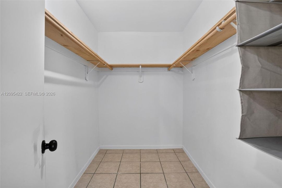 En Renta: $5,650 (3 camas, 2 baños, 1920 Pies cuadrados)