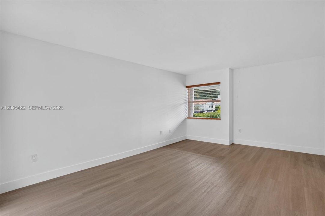 En Renta: $5,650 (3 camas, 2 baños, 1920 Pies cuadrados)