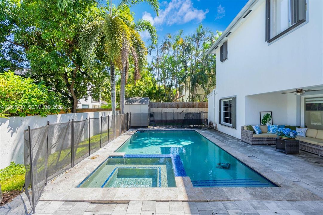 For Sale: $1,374,900 (4 beds, 3 baths, 2866 Square Feet)