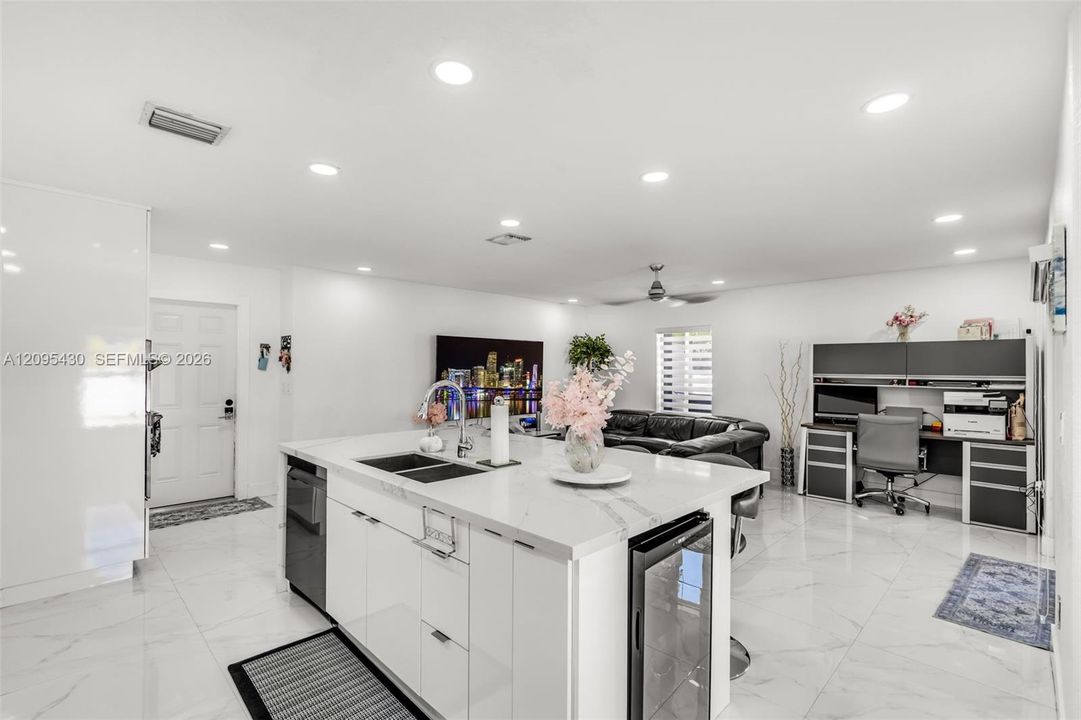For Sale: $1,374,900 (4 beds, 3 baths, 2866 Square Feet)