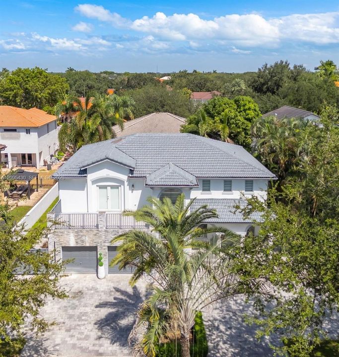 For Sale: $1,374,900 (4 beds, 3 baths, 2866 Square Feet)