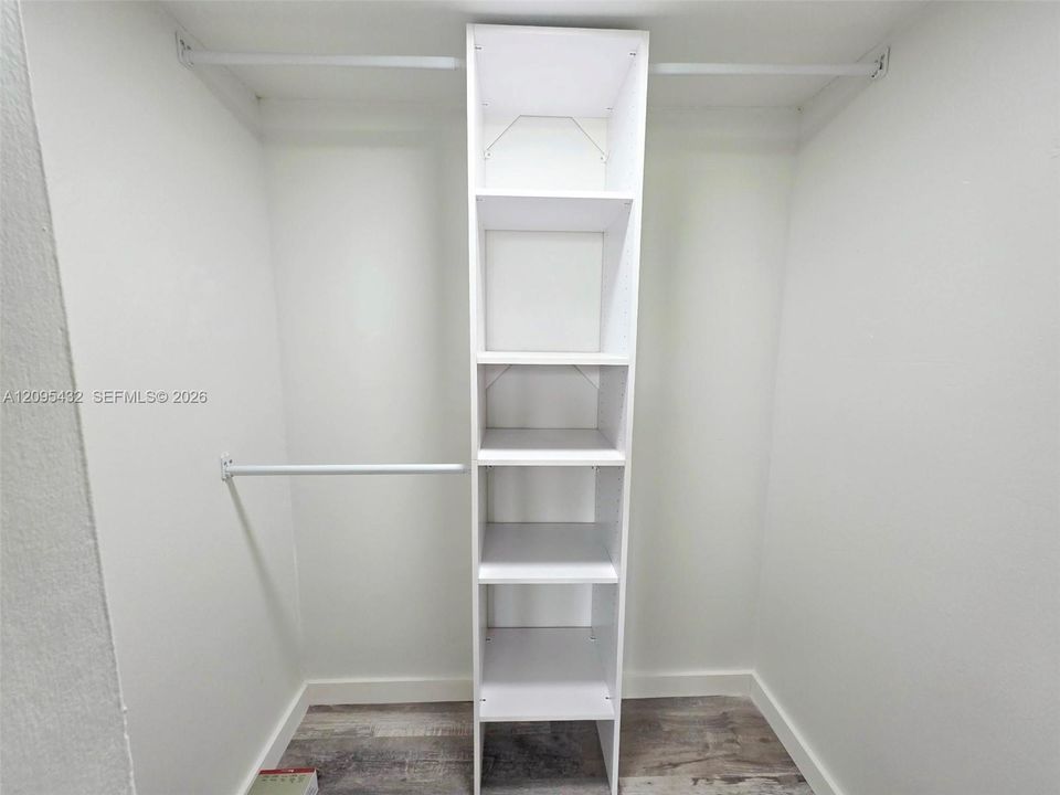 En Renta: $2,099 (2 camas, 2 baños, 975 Pies cuadrados)