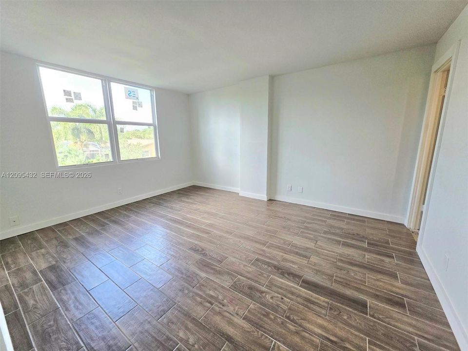 En Renta: $2,099 (2 camas, 2 baños, 975 Pies cuadrados)