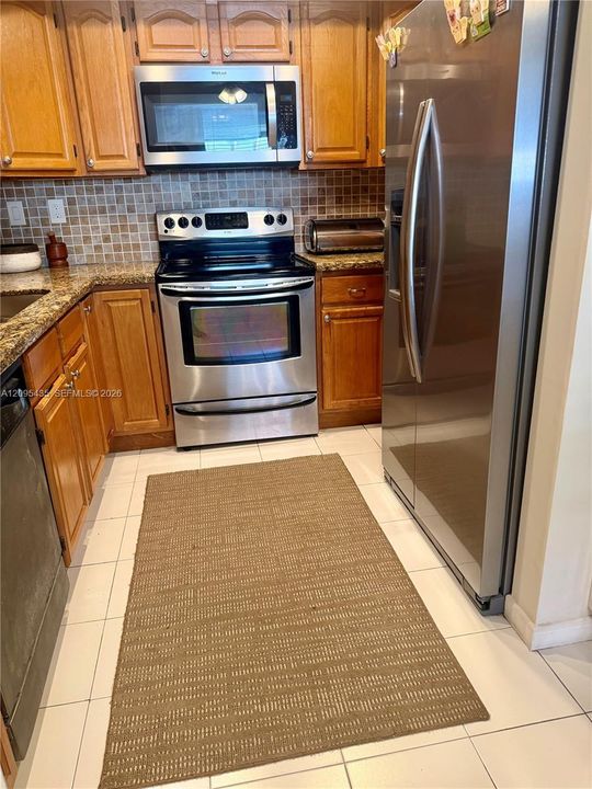 For Sale: $379,000 (3 beds, 2 baths, 1240 Square Feet)