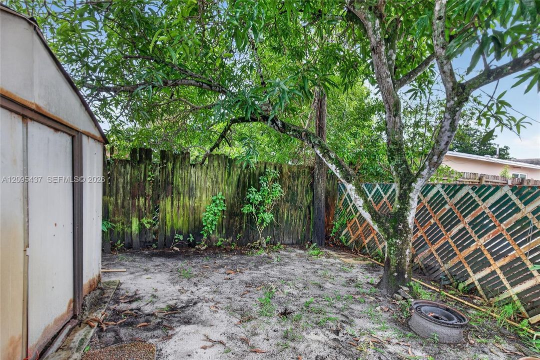 En Venta: $560,000 (3 camas, 2 baños, 2094 Pies cuadrados)
