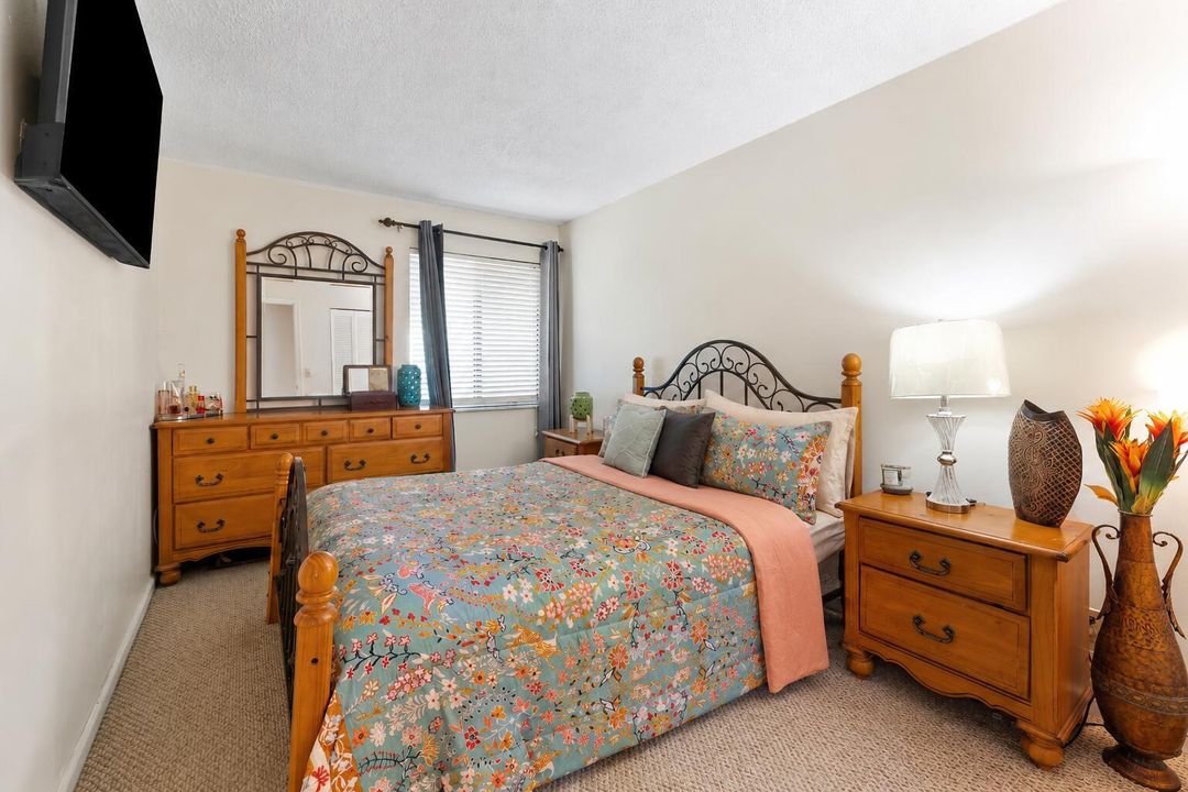 2nd Bedroom