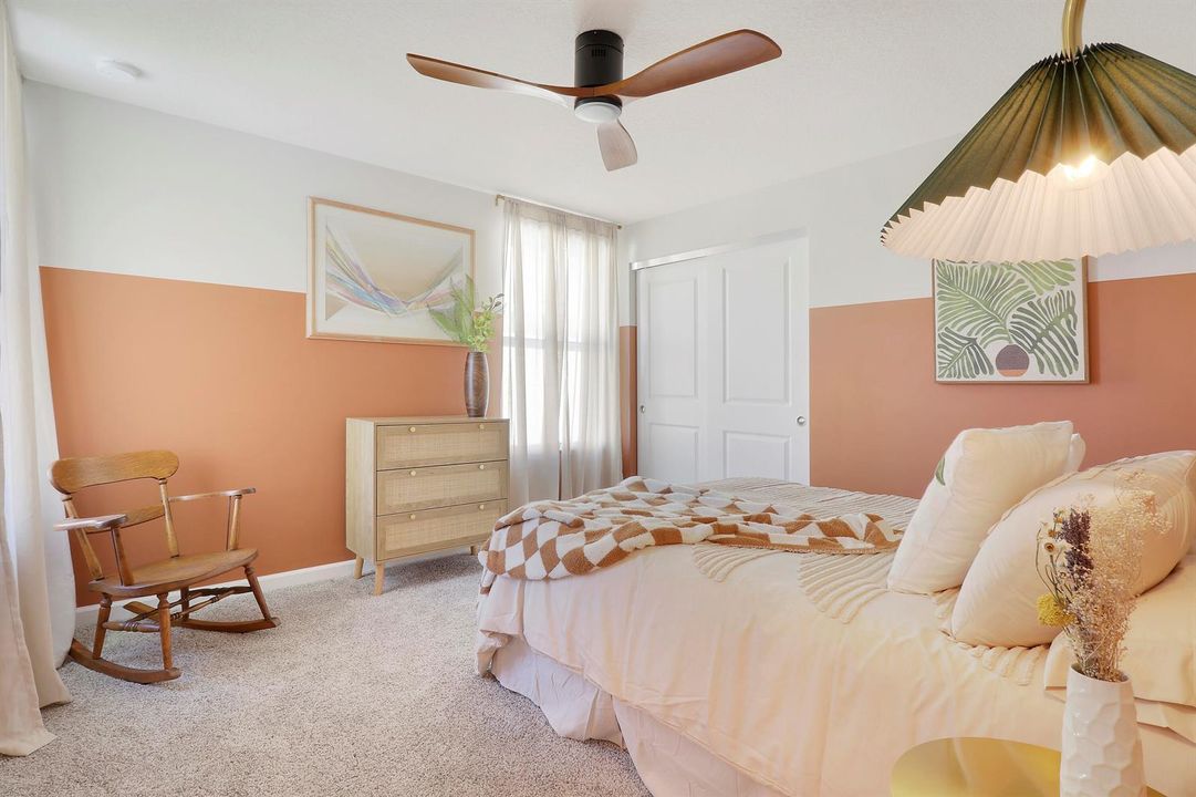 Coral bedroom, fourth angle