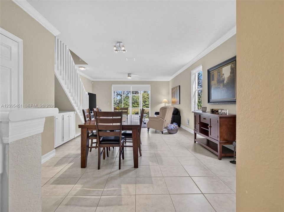 For Rent: $3,800 (4 beds, 2 baths, 1851 Square Feet)