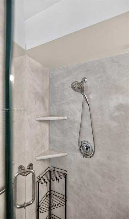 For Rent: $3,800 (4 beds, 2 baths, 1851 Square Feet)