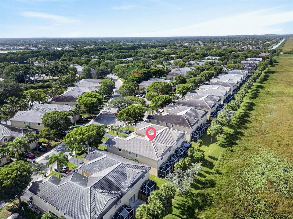 For Rent: $3,800 (4 beds, 2 baths, 1851 Square Feet)