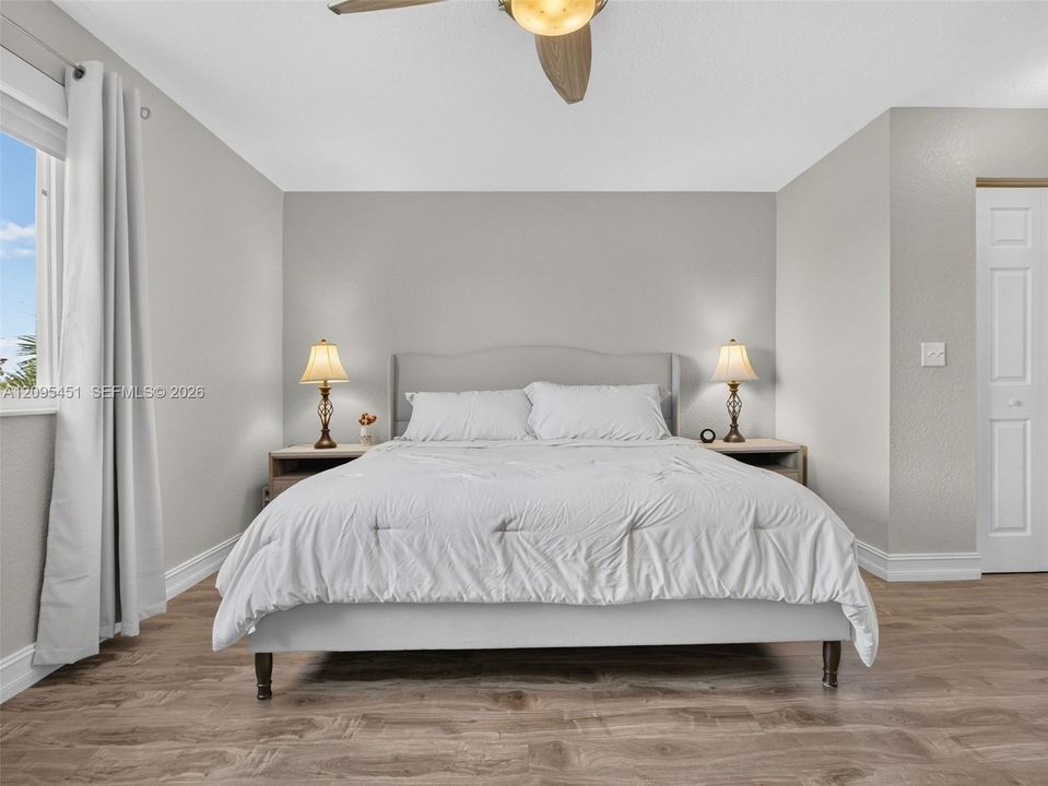For Rent: $3,800 (4 beds, 2 baths, 1851 Square Feet)