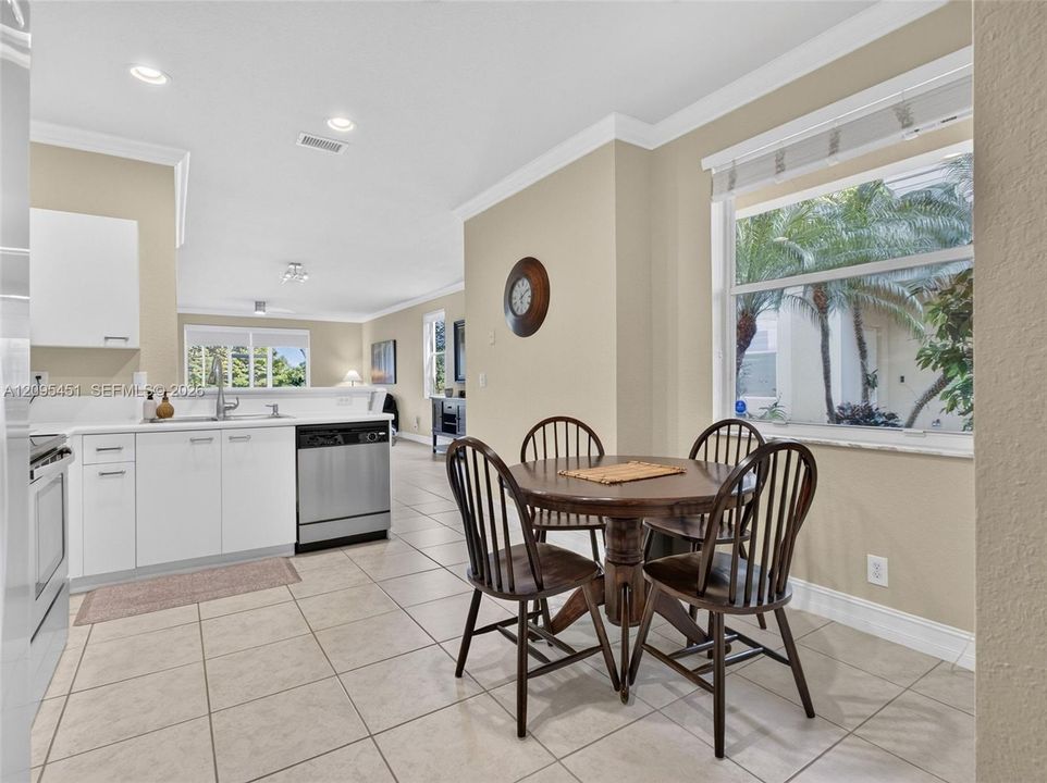 For Rent: $3,800 (4 beds, 2 baths, 1851 Square Feet)