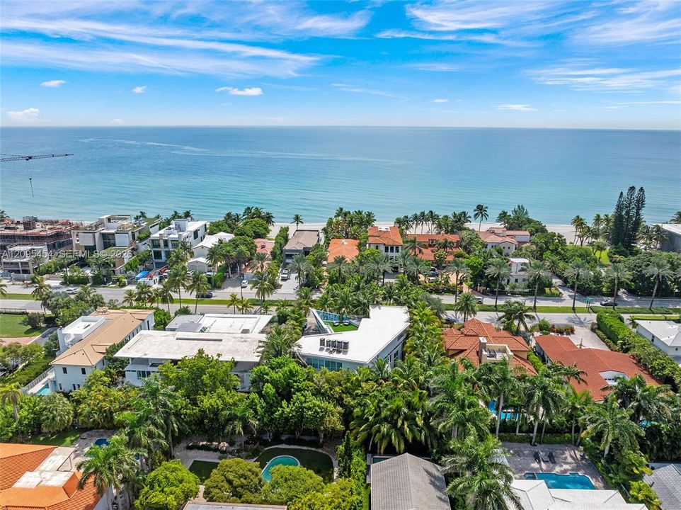 For Sale: $7,499,000 (6 beds, 7 baths, 7249 Square Feet)