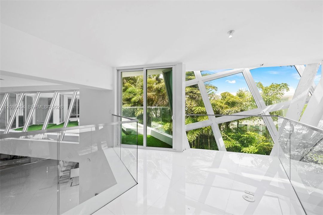 For Sale: $7,499,000 (6 beds, 7 baths, 7249 Square Feet)