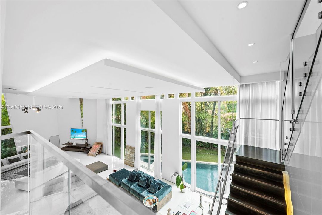For Sale: $7,499,000 (6 beds, 7 baths, 7249 Square Feet)