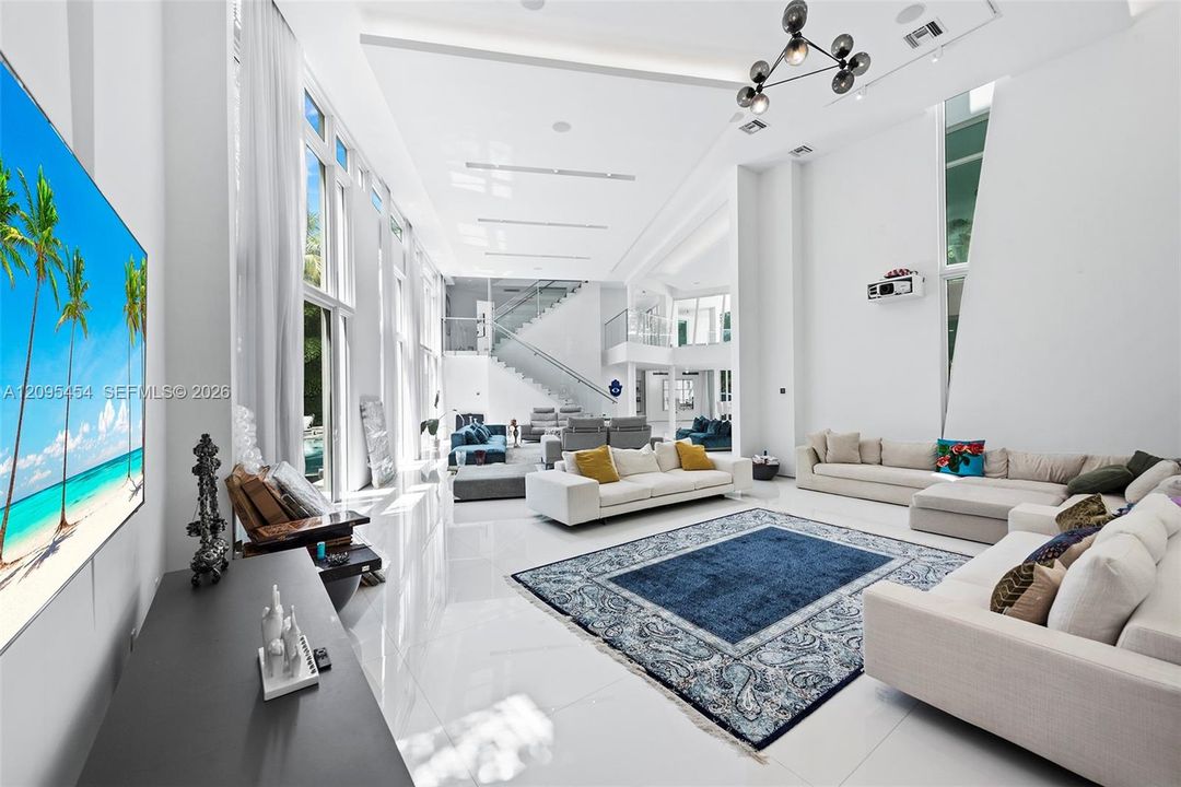 For Sale: $7,499,000 (6 beds, 7 baths, 7249 Square Feet)