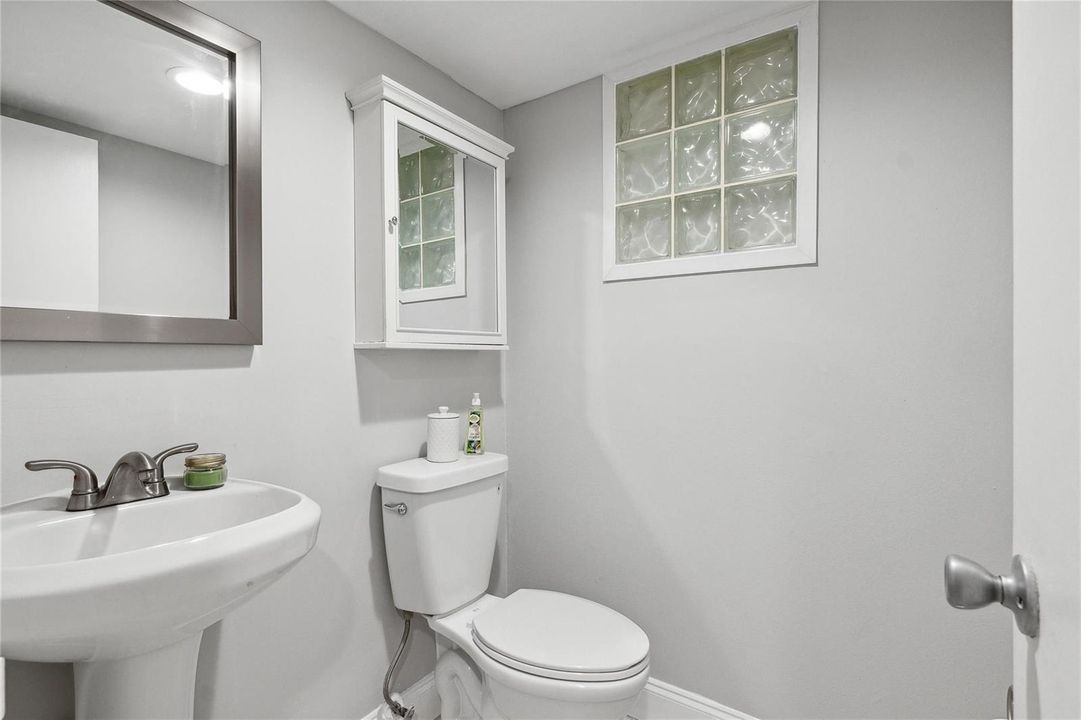 Guest half bath