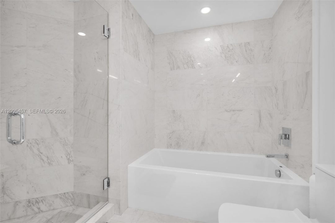 For Rent: $7,500 (2 beds, 2 baths, 1280 Square Feet)
