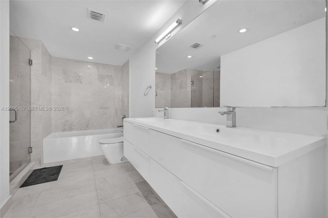 For Rent: $7,500 (2 beds, 2 baths, 1280 Square Feet)
