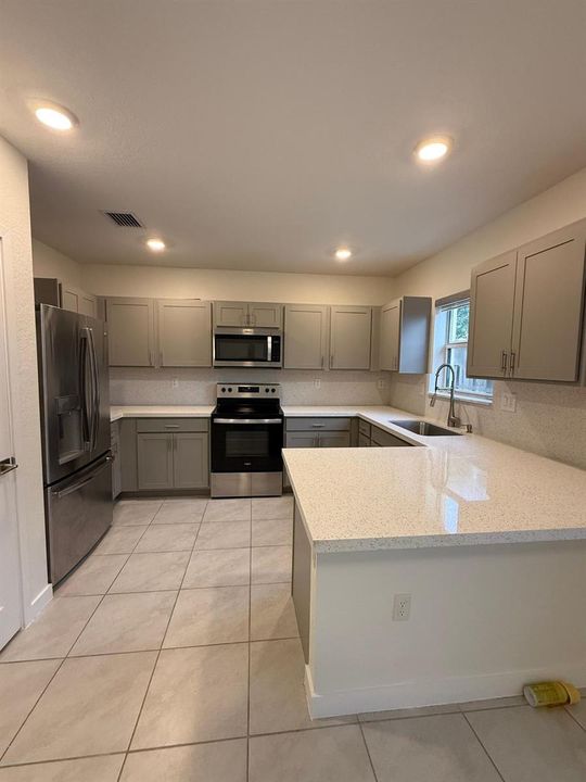 kitchen main