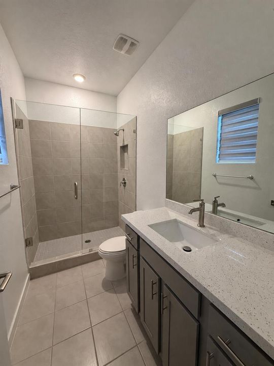Master bath with shower doors