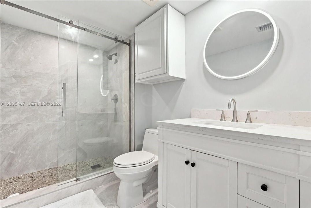 For Rent: $3,500 (2 beds, 2 baths, 1027 Square Feet)