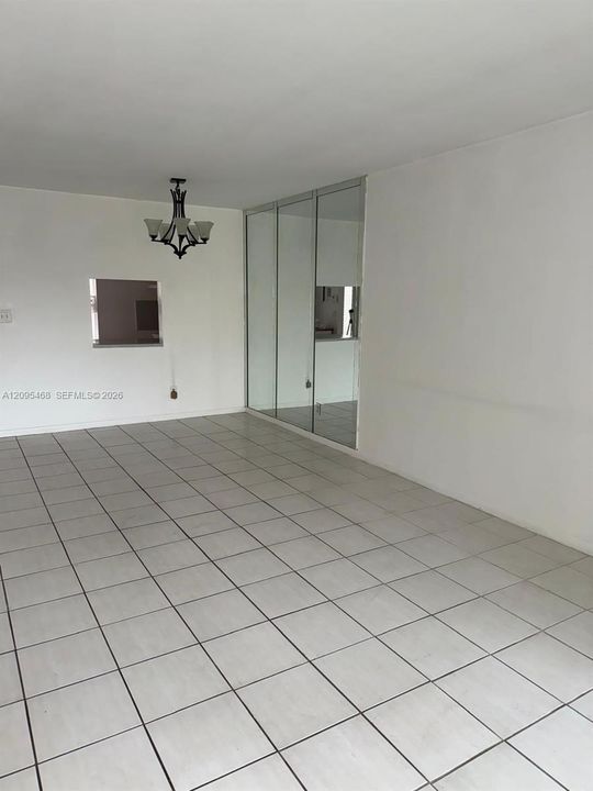На продажу: $85,000 (1 спален, 1 ванн, 660 Квадратных фут)
