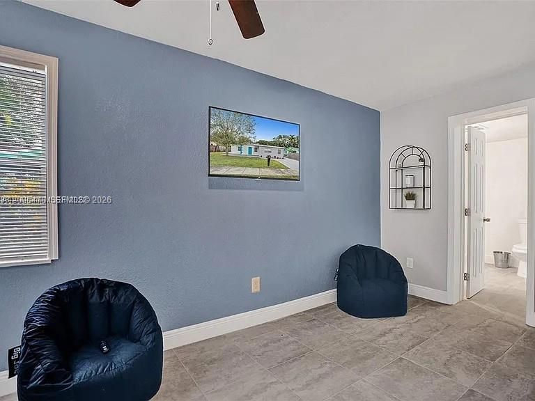 En Renta: $4,650 (4 camas, 3 baños, 1963 Pies cuadrados)