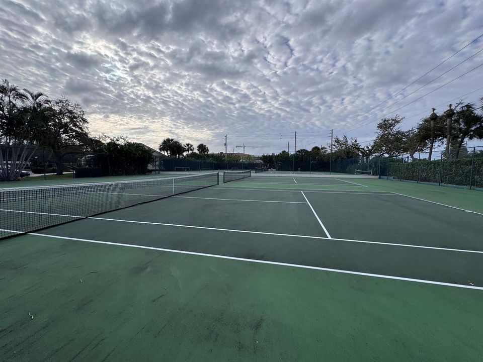 Tennis