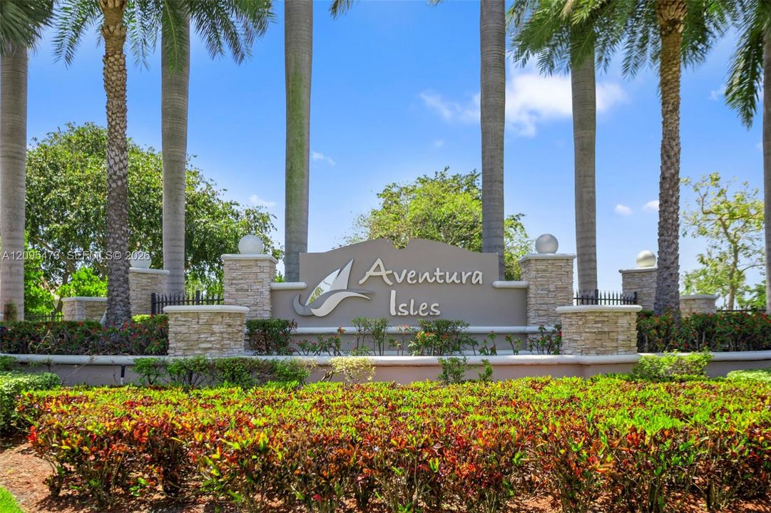 For Rent: $3,500 (3 beds, 2 baths, 1777 Square Feet)