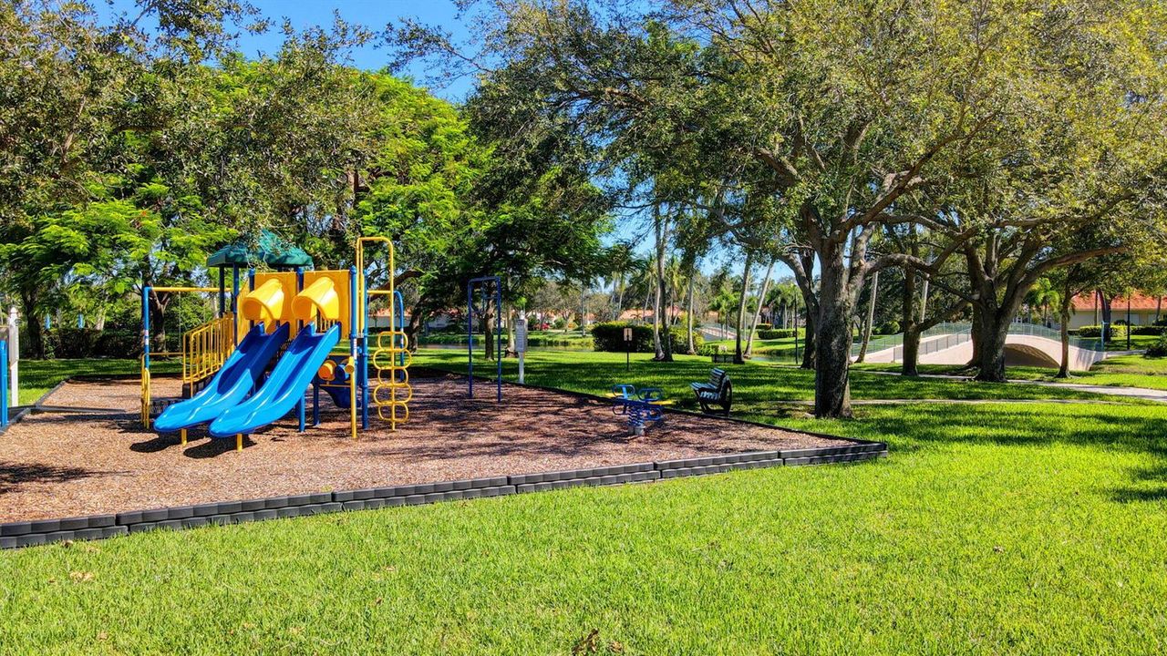 132-web-or-mls-74_riverwalk (23)