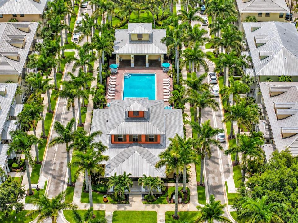 Pool Abacoa 1