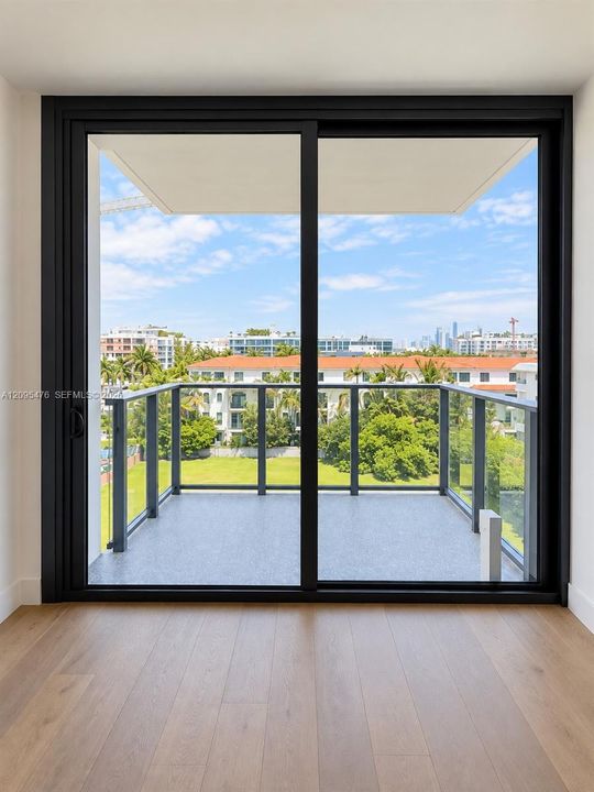 В аренду: $15,000 (2 спален, 2 ванн, 1267 Квадратных фут)