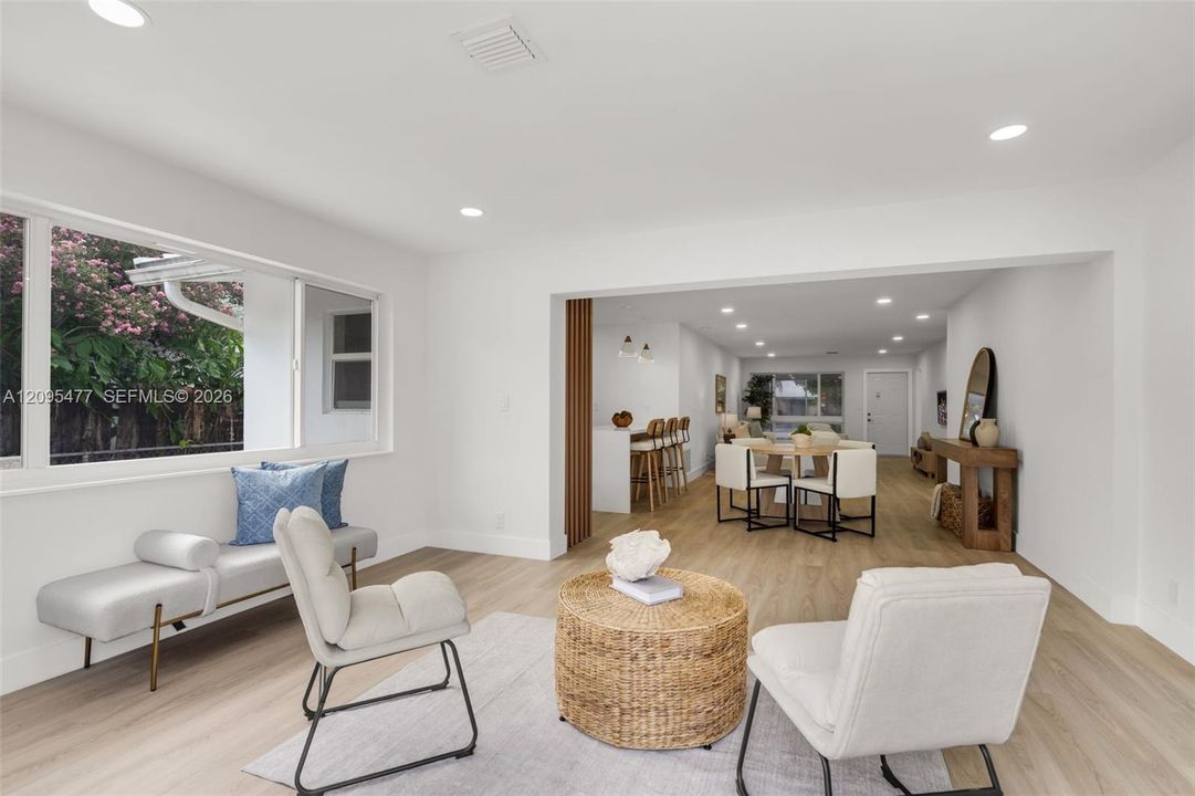 For Sale: $750,000 (3 beds, 2 baths, 1558 Square Feet)