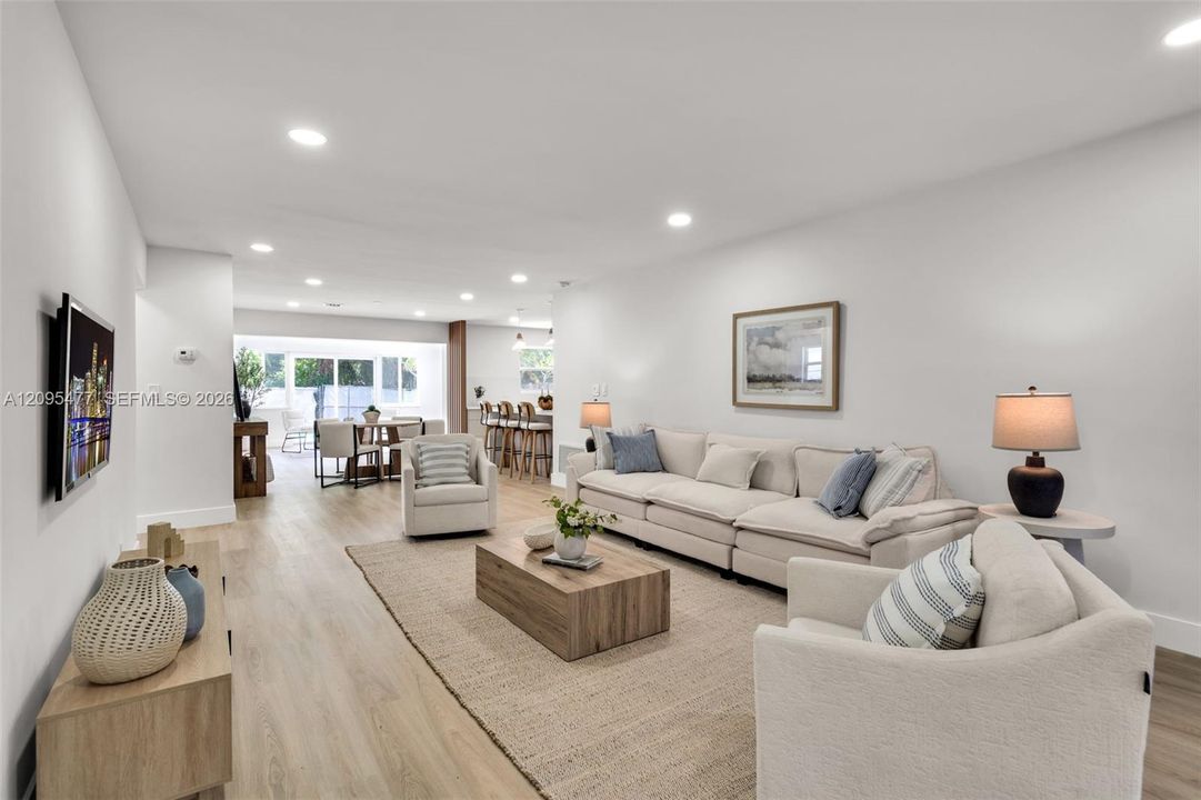 For Sale: $750,000 (3 beds, 2 baths, 1558 Square Feet)