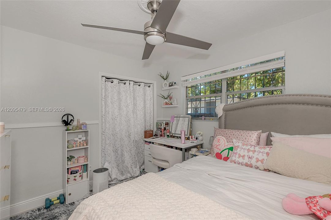For Sale: $592,500 (4 beds, 2 baths, 1776 Square Feet)