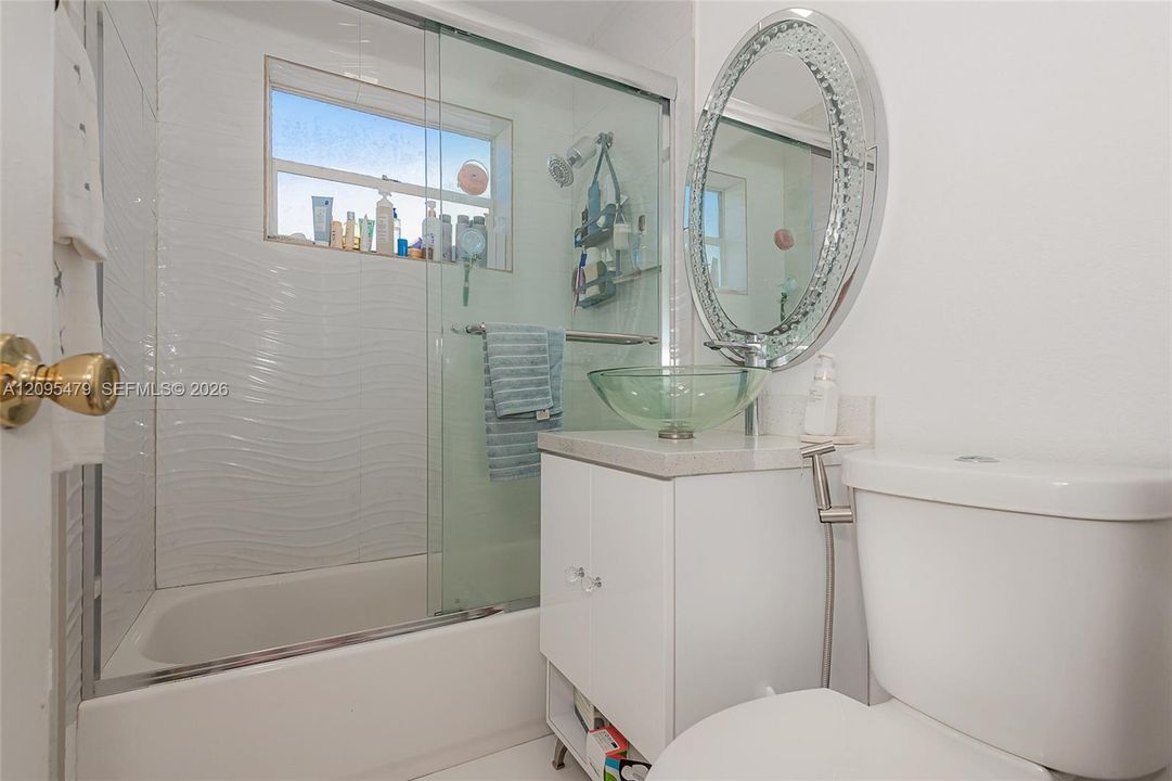 For Sale: $592,500 (4 beds, 2 baths, 1776 Square Feet)