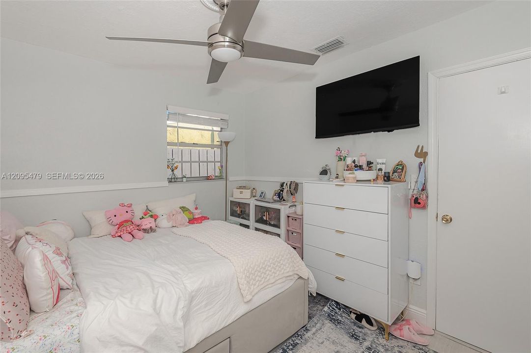 For Sale: $592,500 (4 beds, 2 baths, 1776 Square Feet)