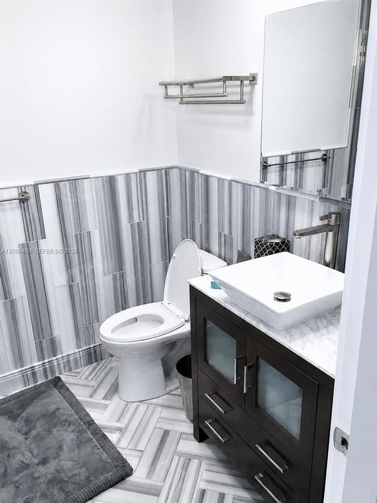 Activo con contrato: $3,800 (2 camas, 2 baños, 1113 Pies cuadrados)