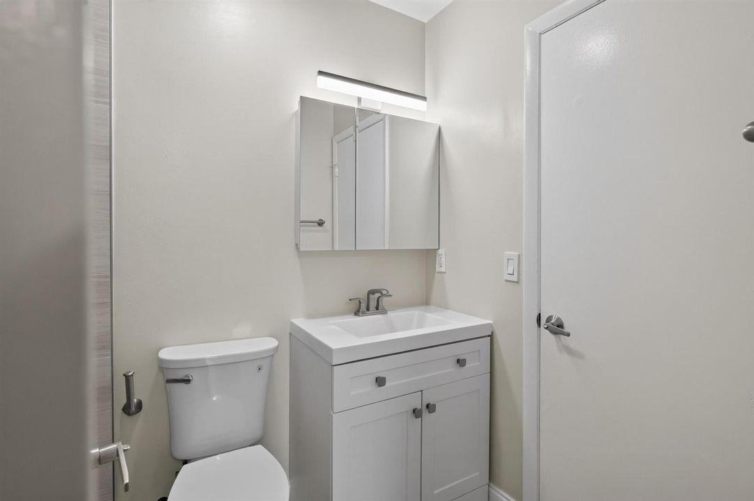 10717 unit 211-31
