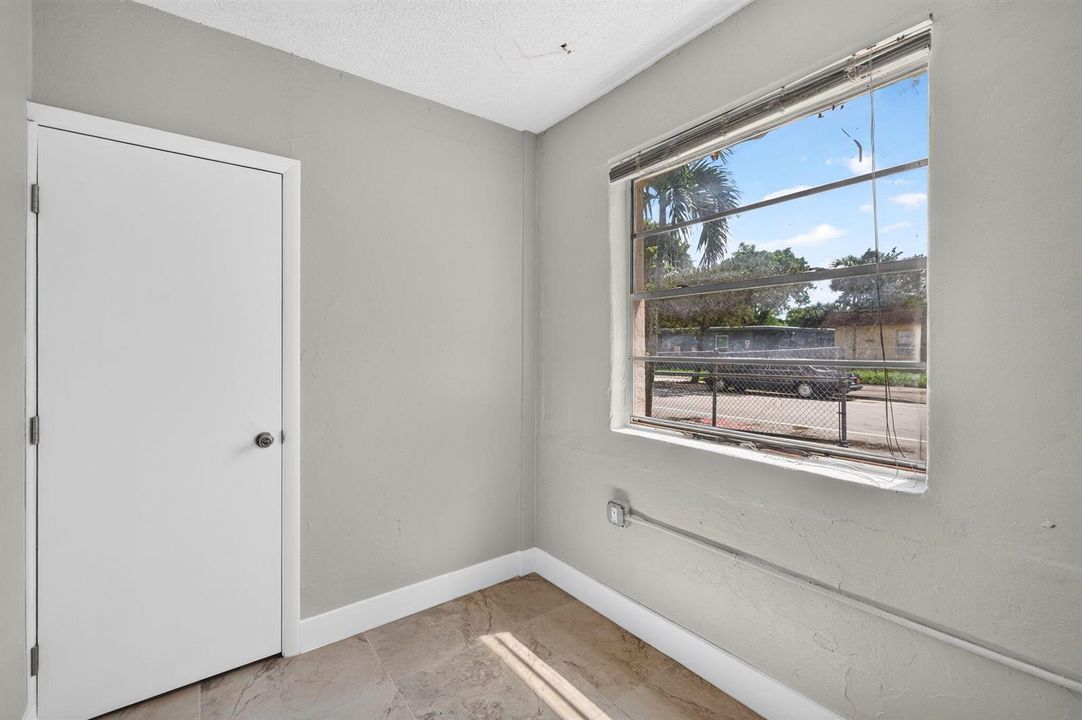 27-web-or-mls-699A7663