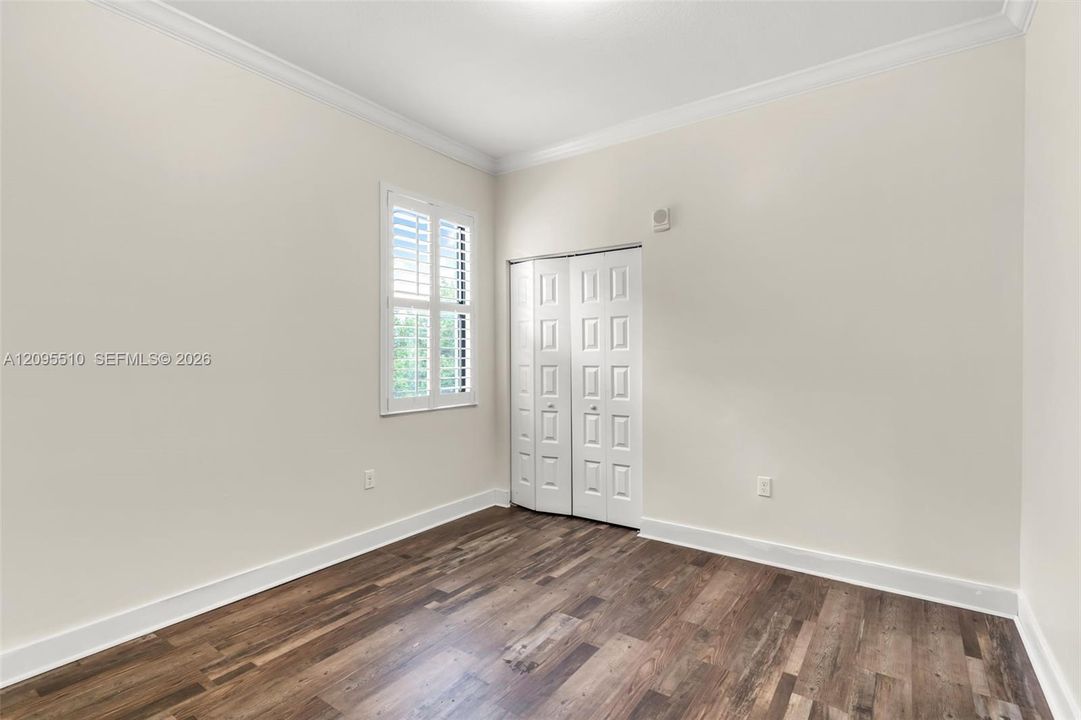 В аренду: $3,350 (3 спален, 2 ванн, 1236 Квадратных фут)